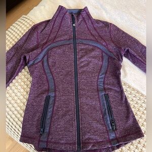 Lululemon Women’s Zip Up